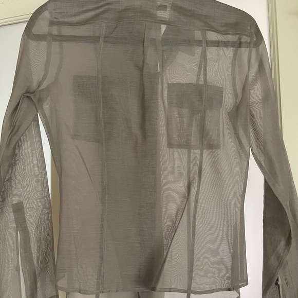 BURBERRY Grey Silk Blouse Shirt :: Size 40 - Picture 4 of 9